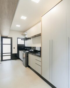 Esta Lavanderia é Um Sonho, Não é Mesmoum Ambiente Funcional E Organizado, Permite Realizar As T